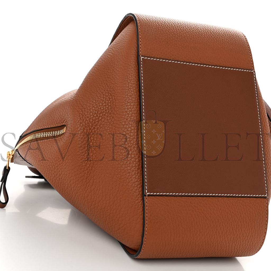 LOEWE GRAINED CALFSKIN SMALL HAMMOCK SHOULDER BAG TAN (30*25*13.5cm)