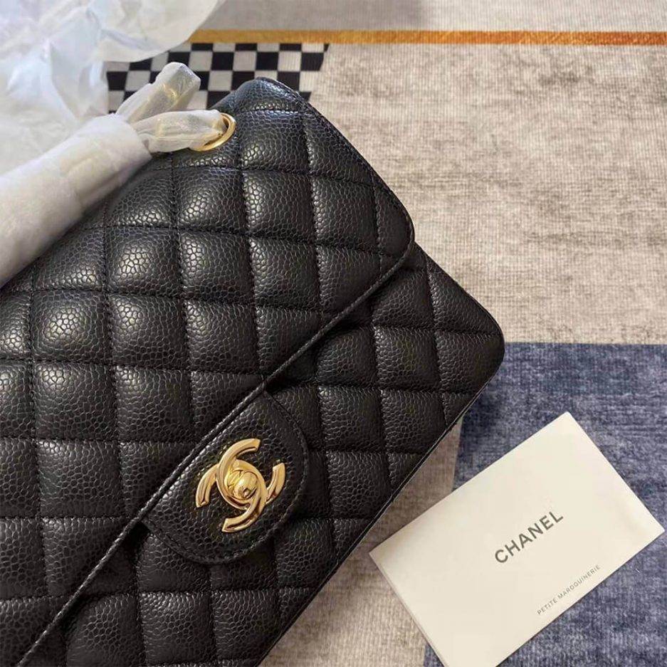 CHANEL CLASSIC FLAP MEDIUM BLACK LAMBSKIN LEATHER GOLD HARDWARE (25.5*15.5*6.5cm)